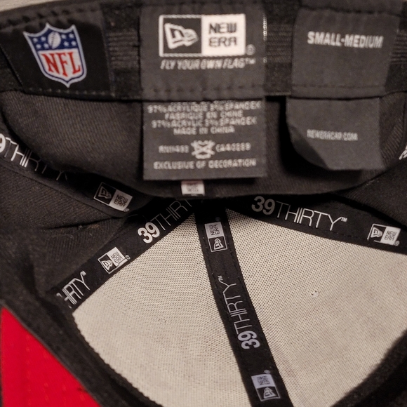 Atlanta Falcons Hat Cap New Era 39Thirty NFL Small/Medium Excellent - Picture 5 of 6